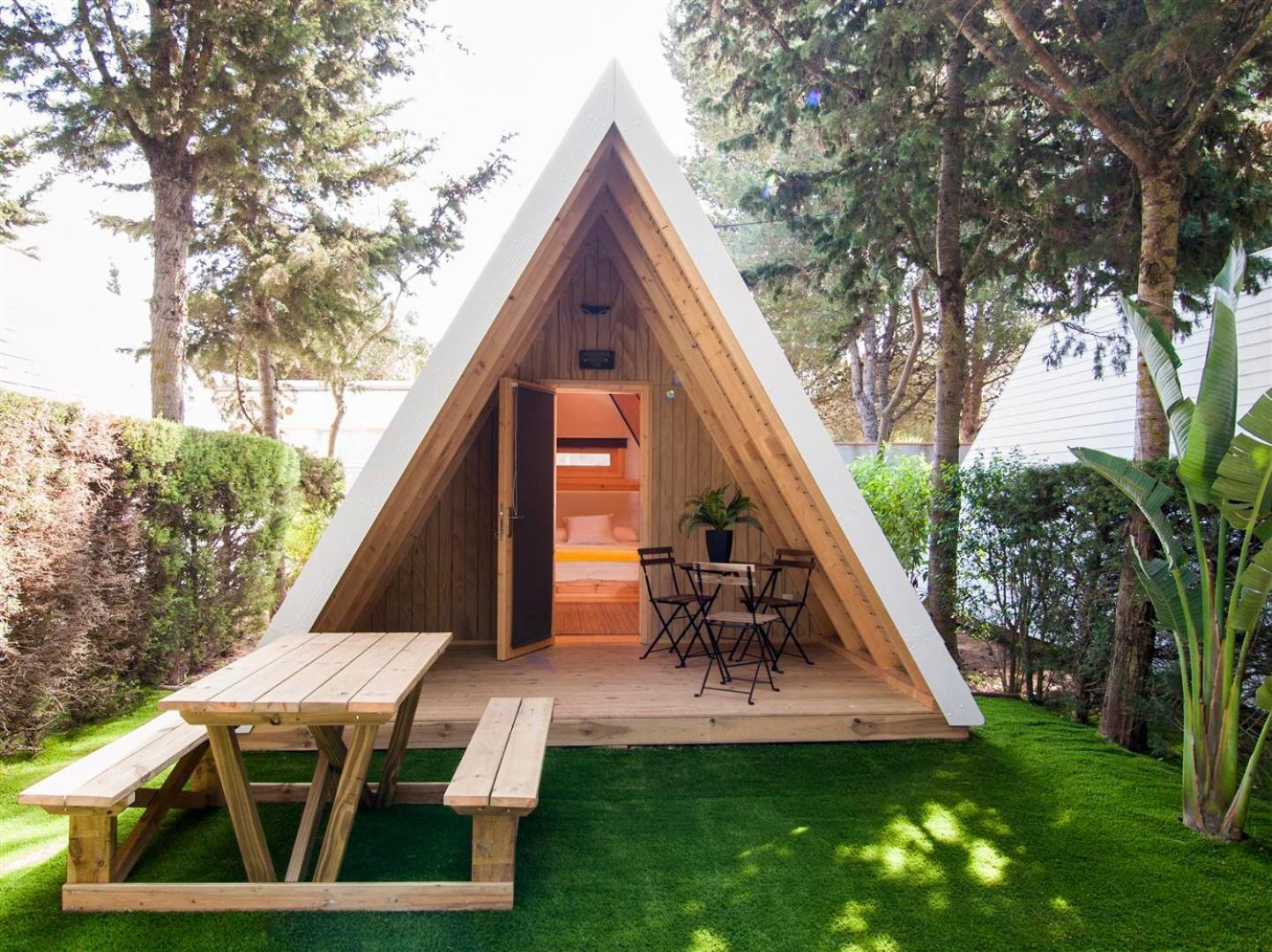Campsite Glamping -bungalows El Faro *